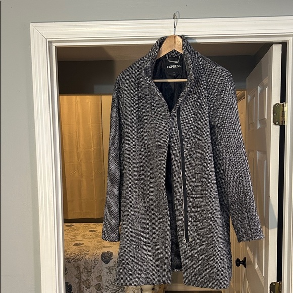 Express Women’s Tweed Black White Gray Cocoon Duffle Coat Jacket Size M - Picture 3 of 9